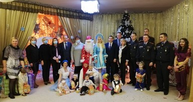 Новогодняя благотворительная акция 